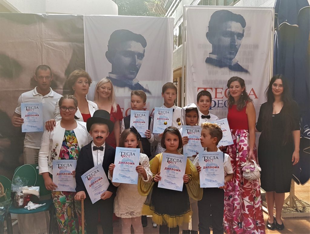 Laza`s Ambassadors with their diplomas